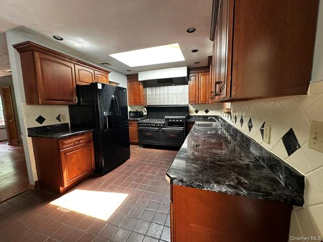 64 Yankee Lake Road Wurtsboro, NY 12790 - Photo 3 of 19