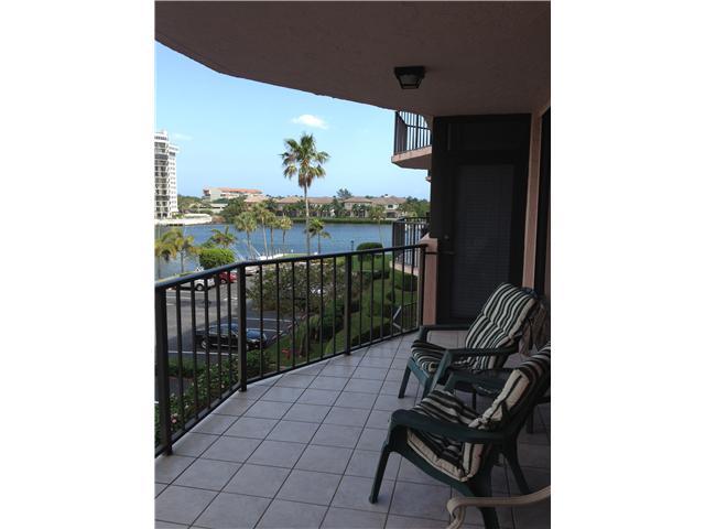 899 Jeffery Street, Unit 404 Boca Raton, FL 33487 - Photo 1 of 8 Primary Photo