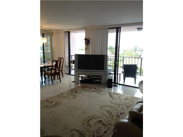 899 Jeffery Street, Unit 404 Boca Raton, FL 33487 - Photo 3 of 8 Additional Photo