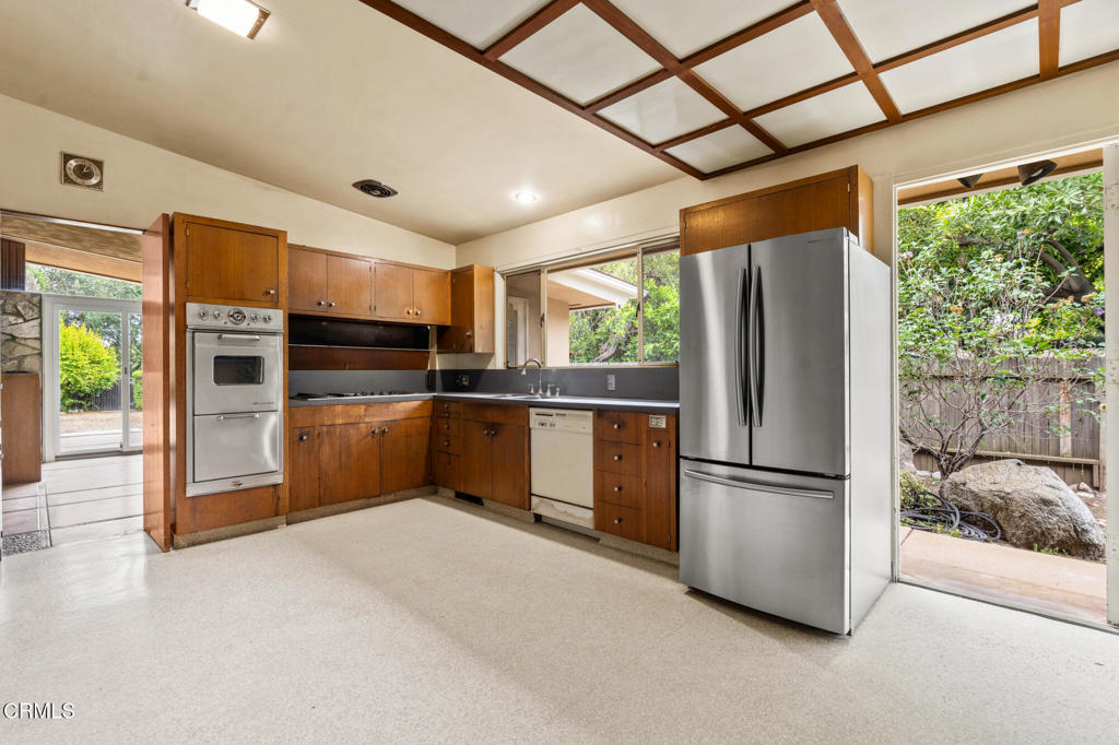 1580 Old House Road Pasadena, CA 91107 - Photo 13 of 51 024