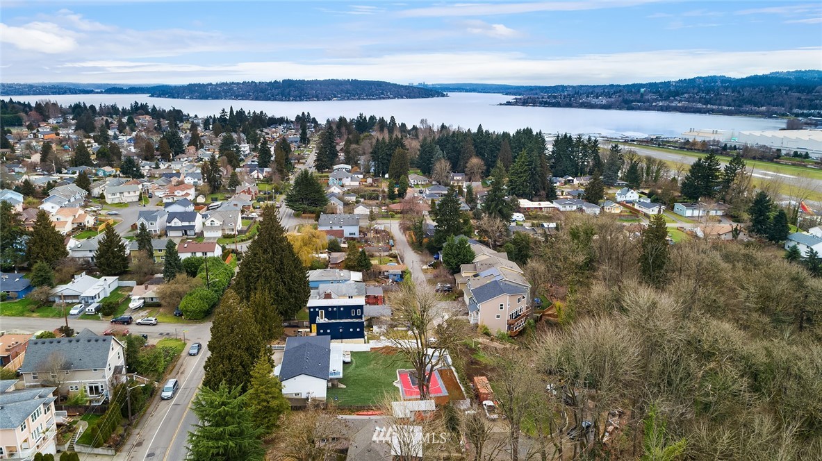 616 Stevens Avenue Northwest Renton, WA 98057 - Photo 35 of 37 Gallery Image 35
