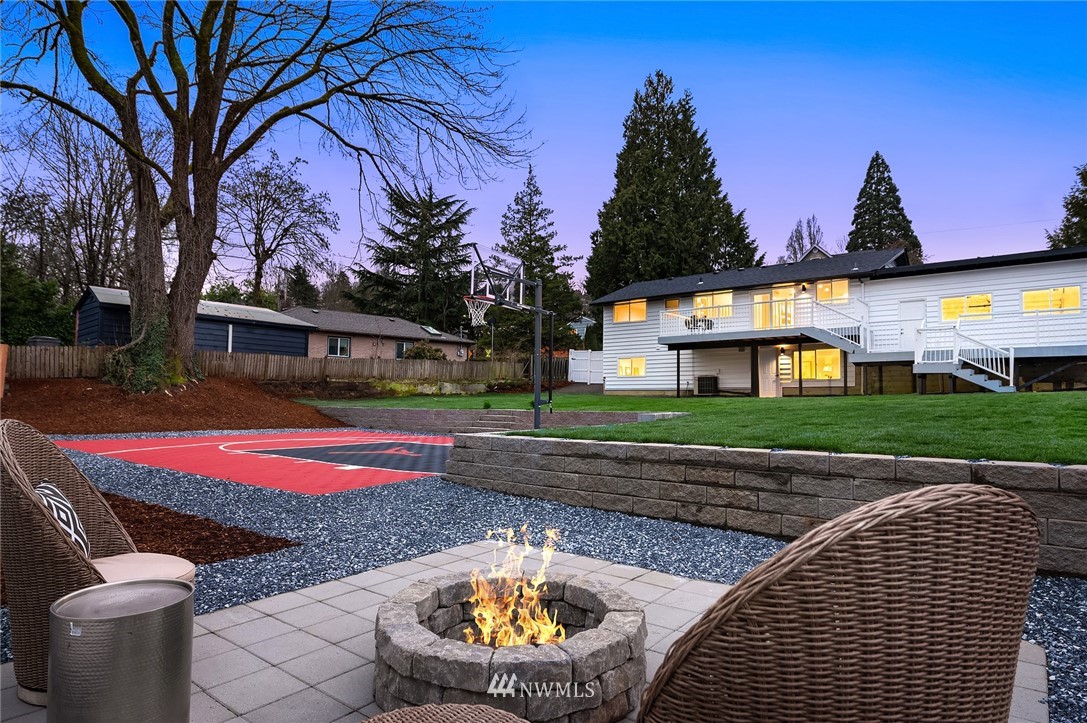 616 Stevens Avenue Northwest Renton, WA 98057 - Photo 4 of 37 Gallery Image 4