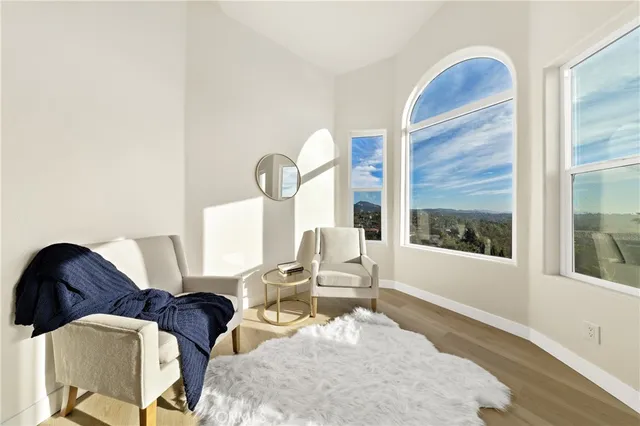 $1,425,000 | 1522 Maxwell Lane, Vista, CA 92084