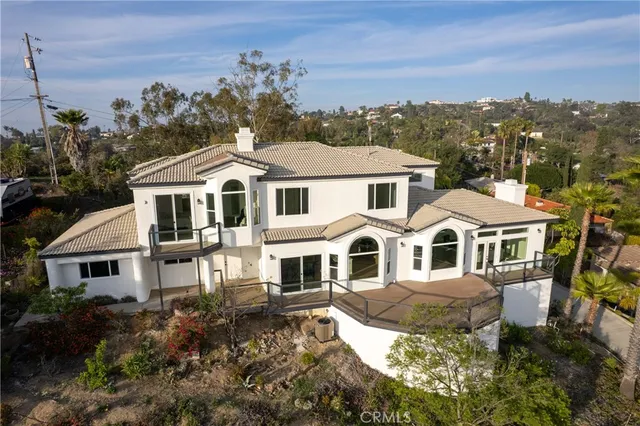 $1,425,000 | 1522 Maxwell Lane, Vista, CA 92084