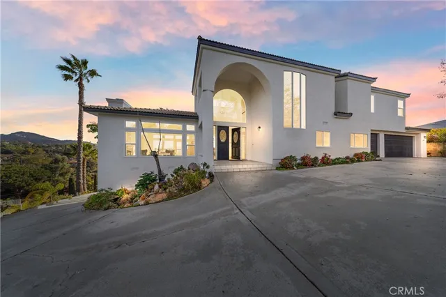 $1,425,000 | 1522 Maxwell Lane, Vista, CA 92084