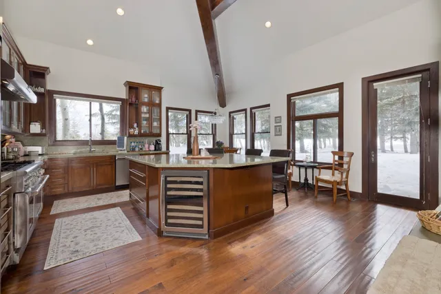 $2,599,000 | 310 Ranch Road, Unit 17, Mammoth Lakes, CA 93546