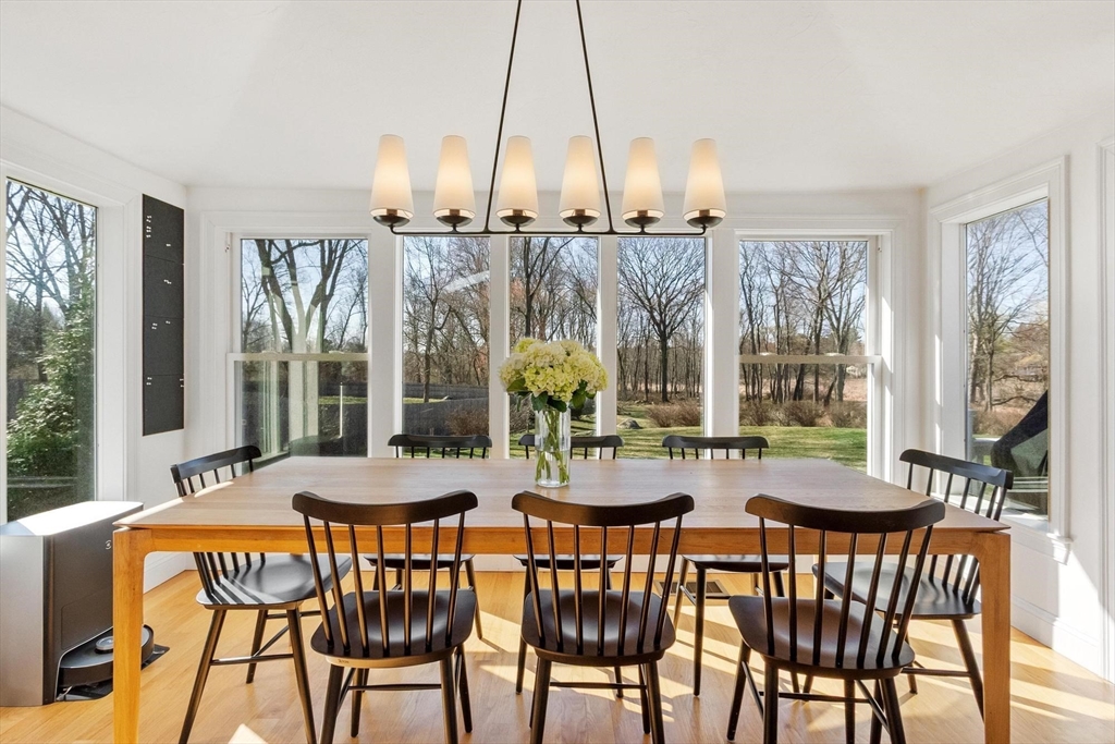 204 Virginia Road Concord, MA 01742 - Photo 11 of 39