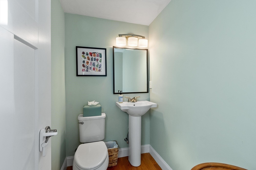 204 Virginia Road Concord, MA 01742 - Photo 18 of 39
