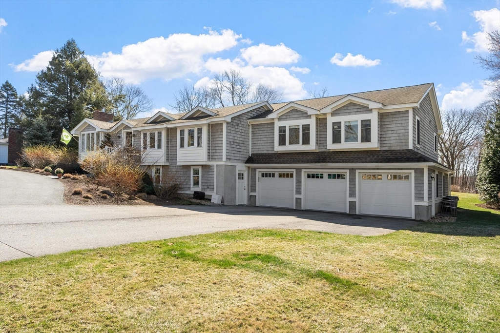 204 Virginia Road Concord, MA 01742 - Photo 2 of 39