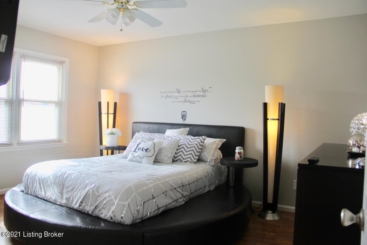 10422 Long Home Road Louisville, KY 40291 - Photo 26 of 45 IMG_1299