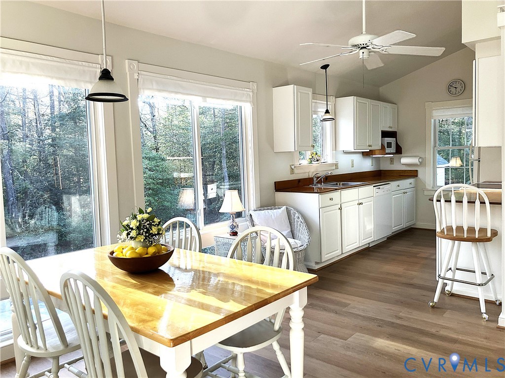 250 Walnut Road Kilmarnock, VA 22482 - Photo 16 of 35