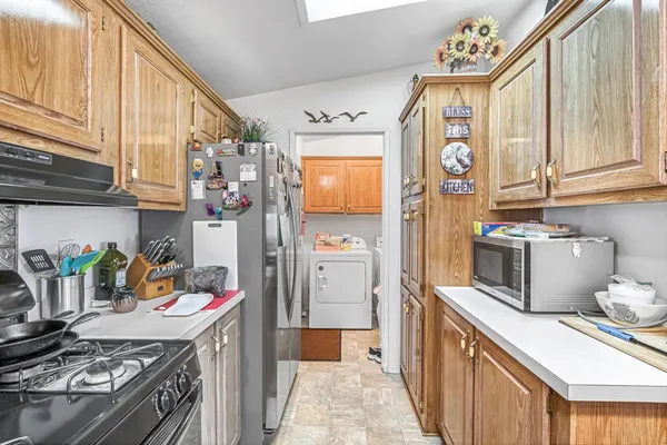 $125,000 | 1218 East Cleveland Avenue, Unit 142, Madera, CA 93638