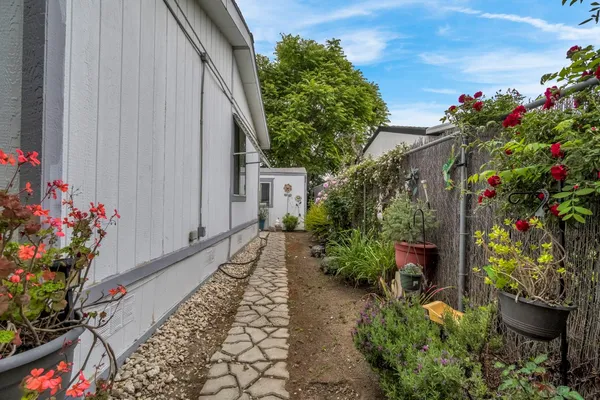 $120,000 | 1218 East Cleveland Avenue, Unit 142, Madera, CA 93638