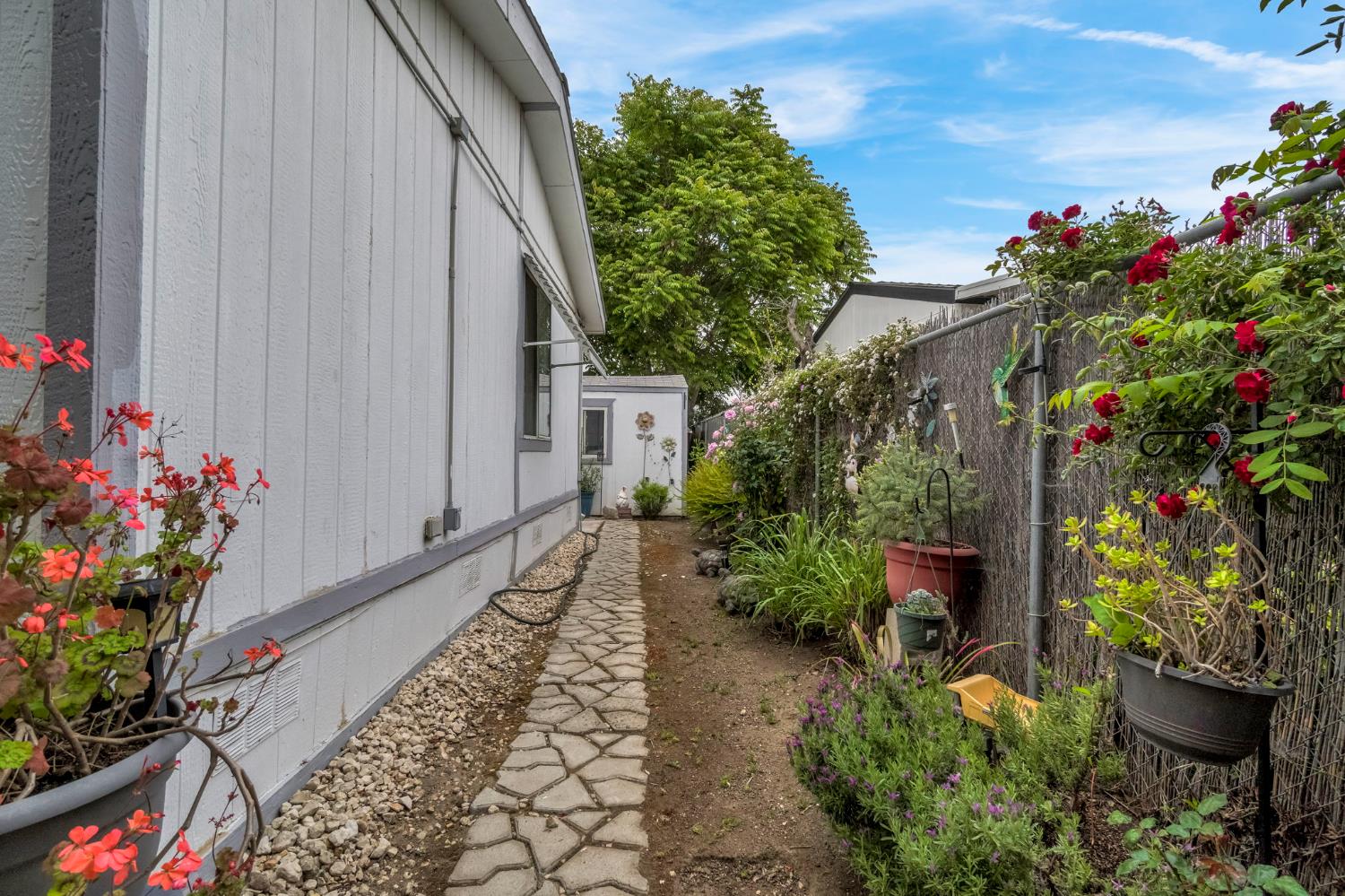 1218 East Cleveland Avenue, Unit 142 Madera, CA 93638 - Photo 30 of 32