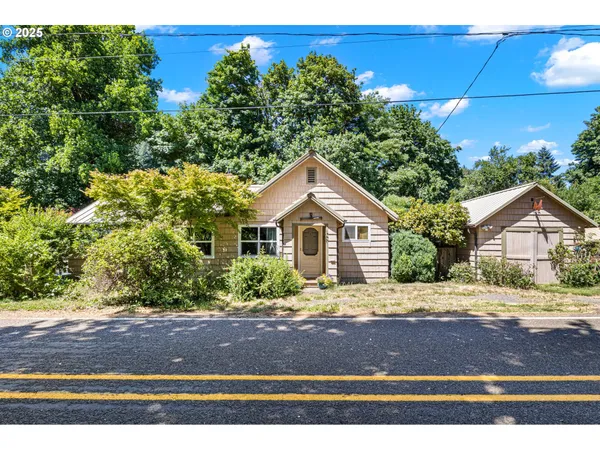 $349,912 | 42799 Leaburg Drive, Walterville, OR 97489