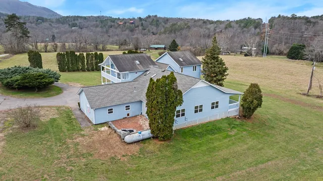 $699,000 | 286 McCombs Road, Murphy, NC 28906