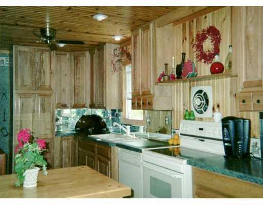 407 Shenango Road Beaver Falls, PA 15010 - Photo 5 of 8 Gallery Image 5