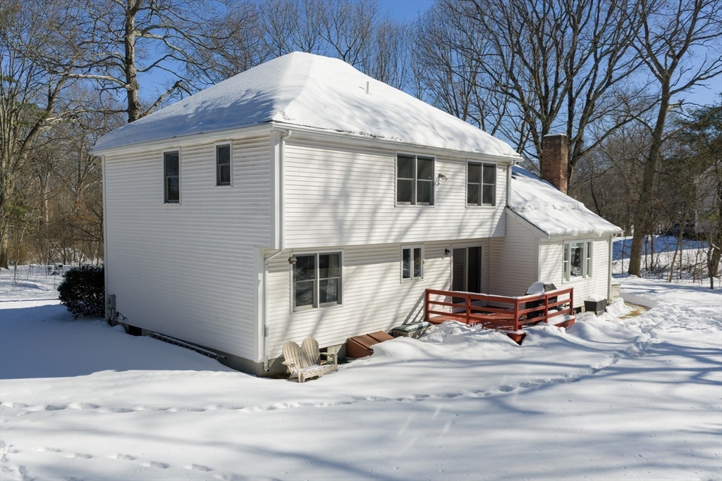 8 Liberty Road Medway, MA 02053 - Photo 36 of 42