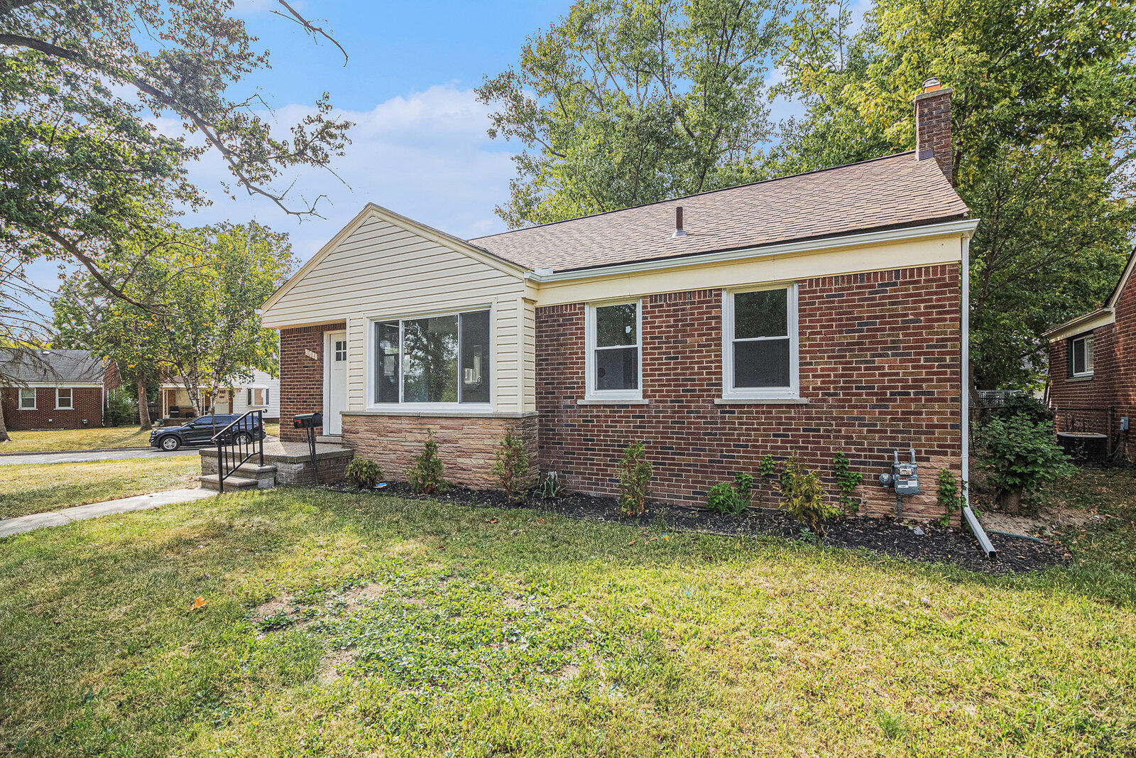 1088 Arlington Street Inkster, MI 48141 - Photo 3 of 17 file_533