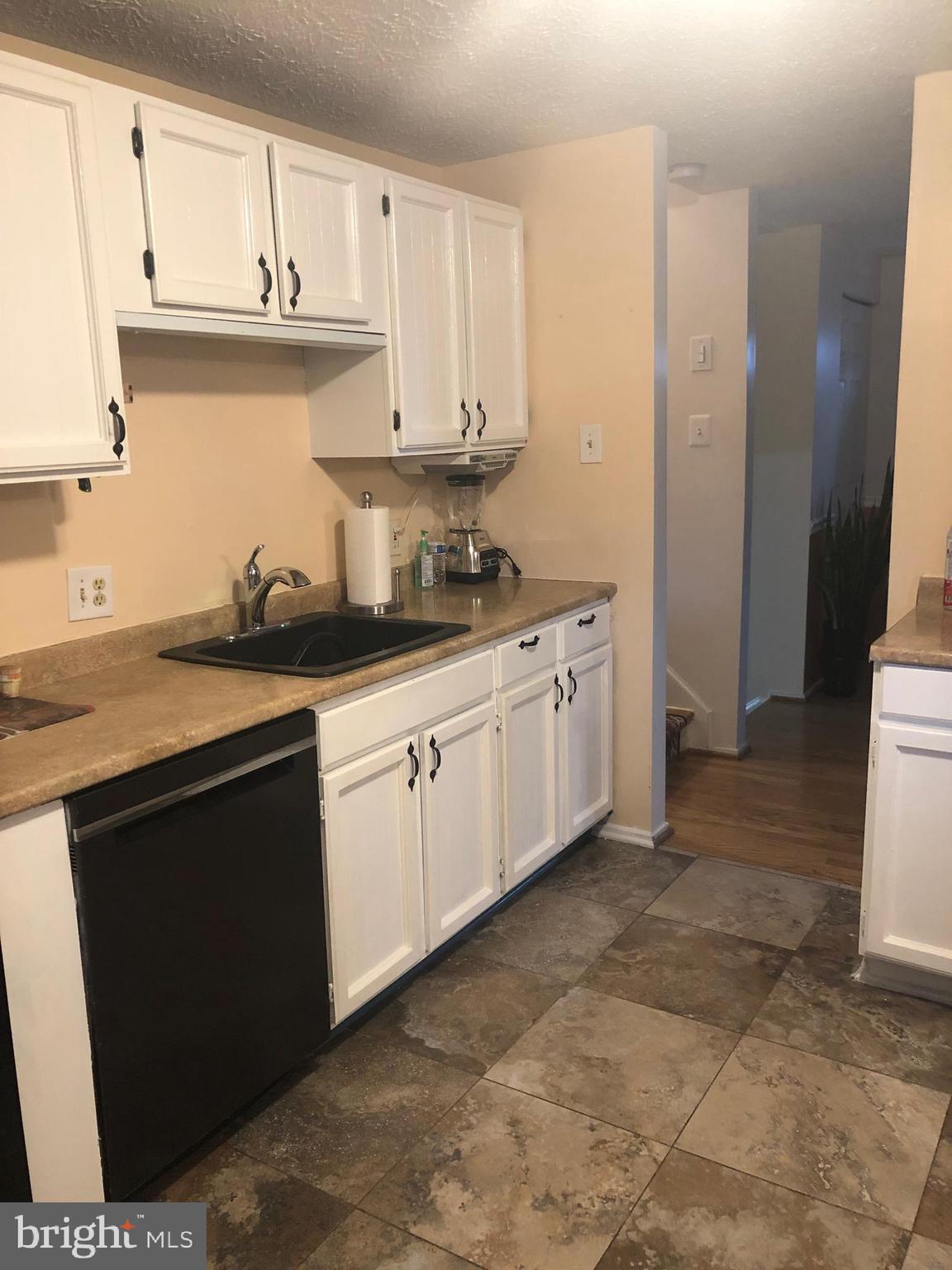 593 Old Stage Road Frederick, MD 21703 - Photo 3 of 16 Kitchen