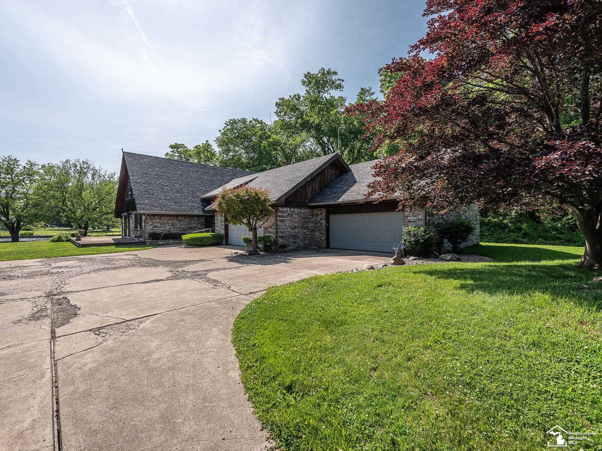 3830 Brest Road Newport, MI 48166 - Photo 41 of 57 50144207-7a43714e-c36b-48db-877c-a2b0b711ca29.JPG