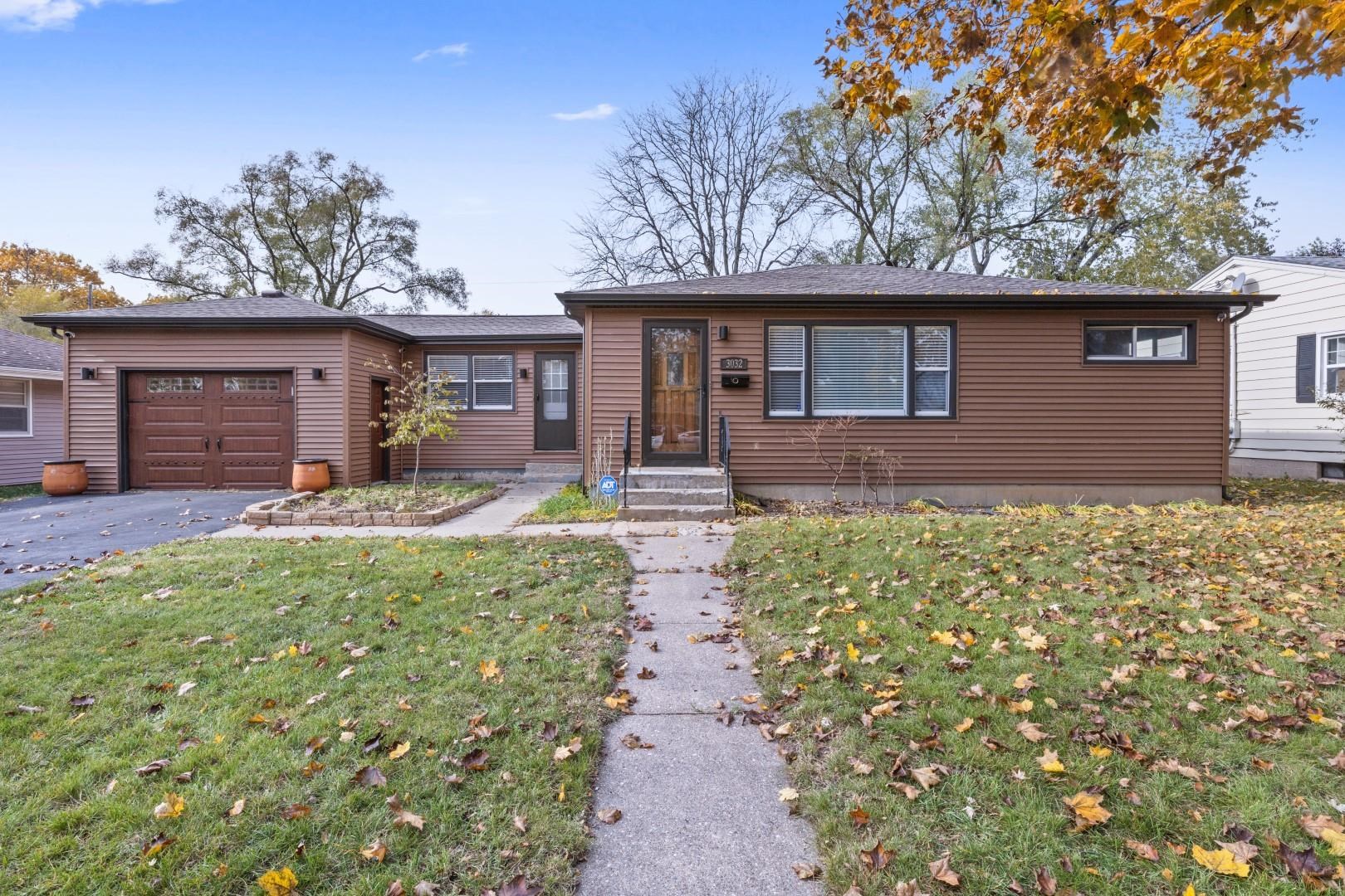 3032 Ruth Street Rockford, IL 61103 - Photo 1 of 33 Gallery Image 1