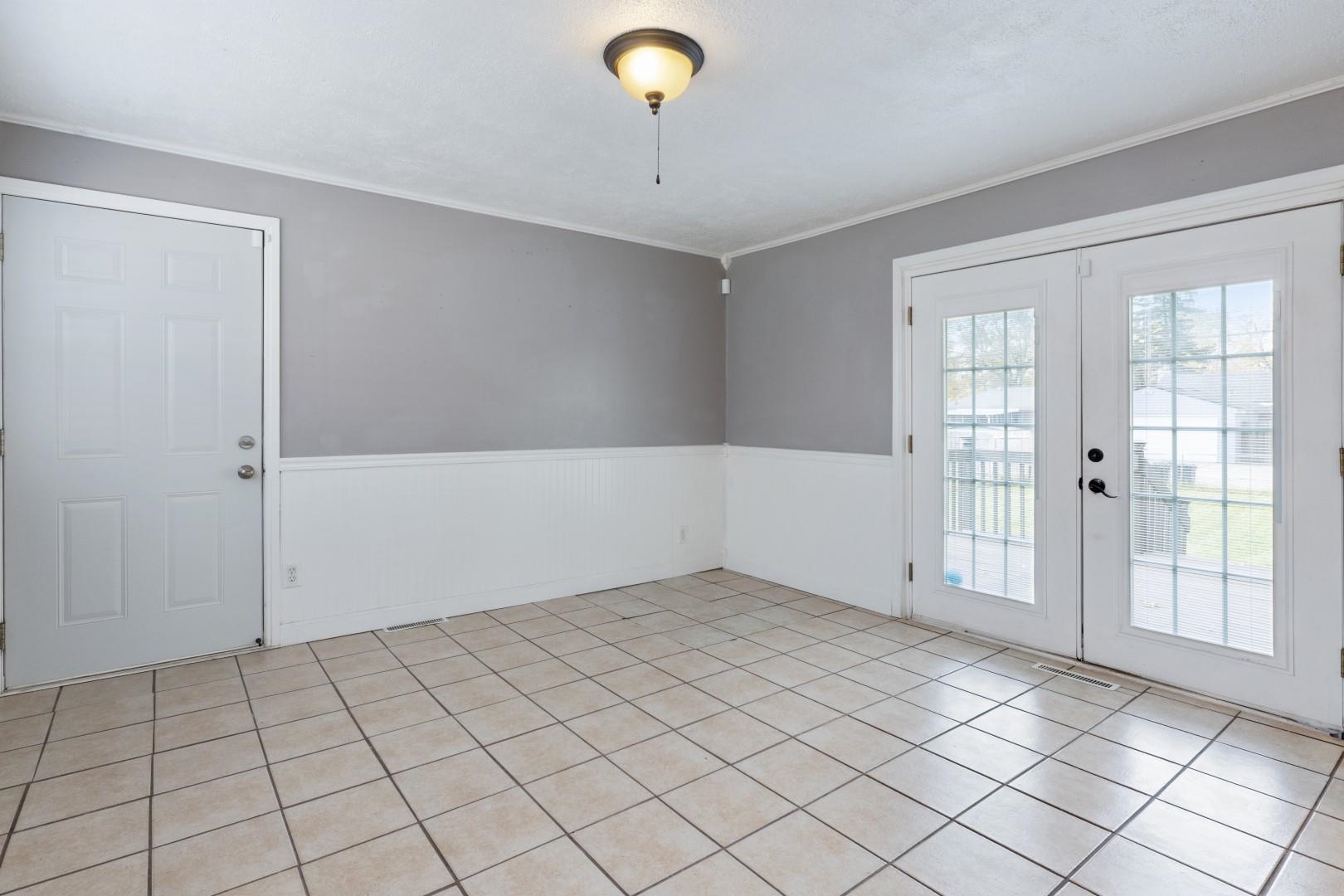 3032 Ruth Street Rockford, IL 61103 - Photo 10 of 33 Gallery Image 10
