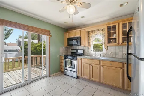 $749,000 | 243-11 134th Avenue | Rosedale Terrace Ward