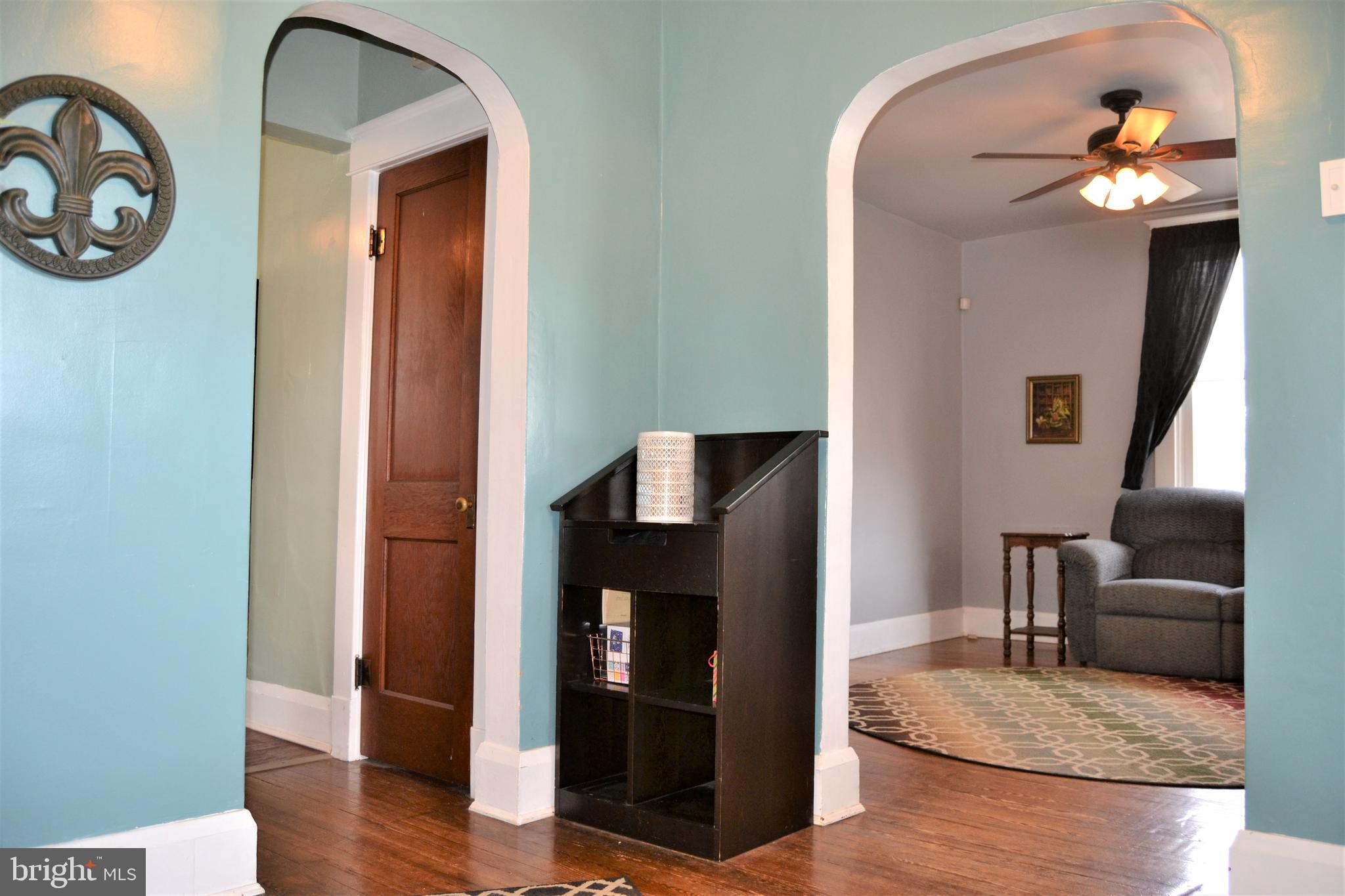 4708 Catalpha Road Baltimore, MD 21214 - Photo 5 of 58 Gallery Image 5