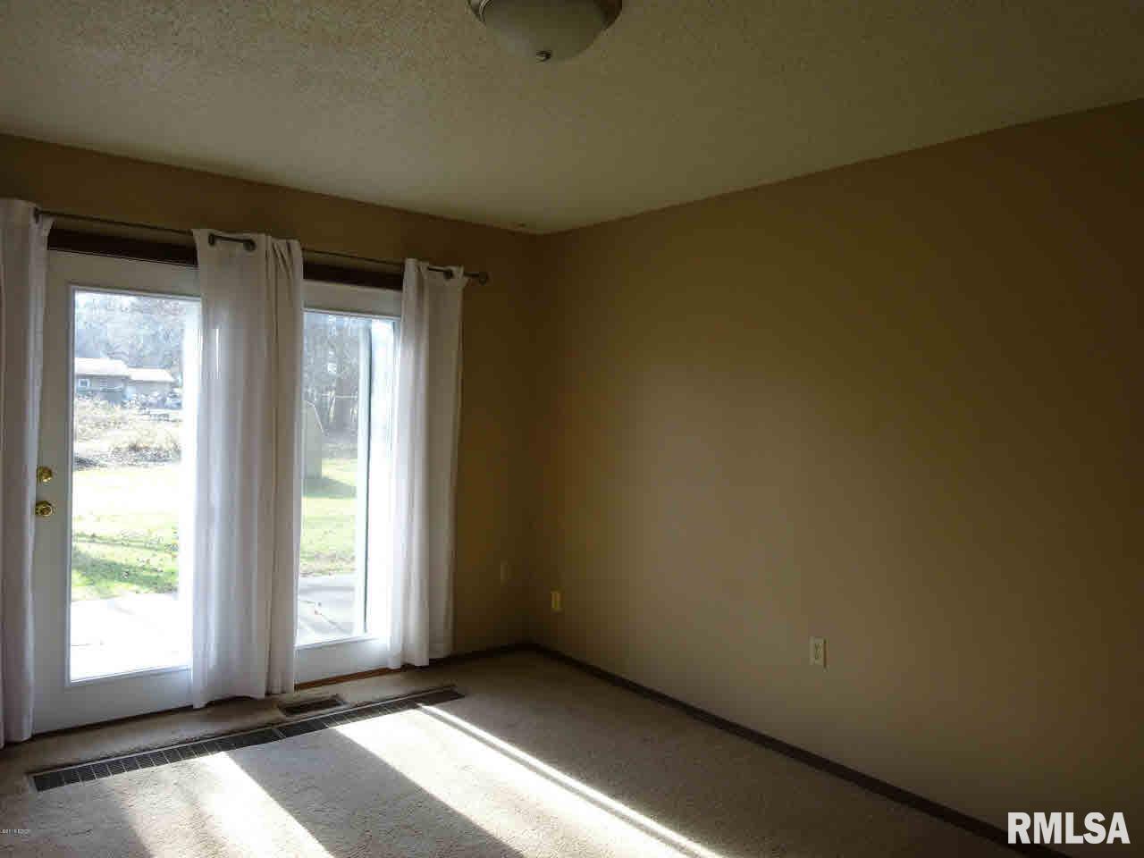 155 Maple Street Muddy, IL 62965 - Photo 9 of 15 Gallery Image 9