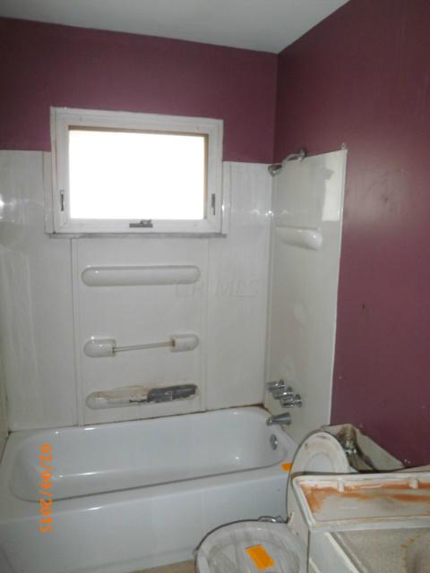 1585 Cunard Road Columbus, OH 43227 - Photo 8 of 12 Gallery Image 8