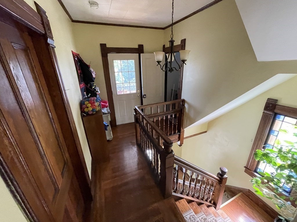 284 Main Street West Springfield, MA 01089 - Photo 3 of 29 Gallery Image 3