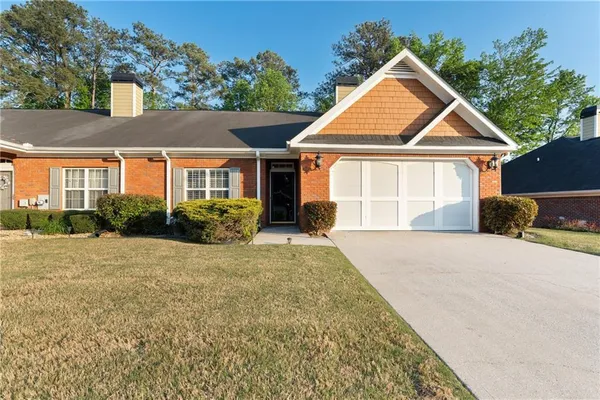 $274,000 | 2525 Rosehill Circle, Lithia Springs, GA 30122