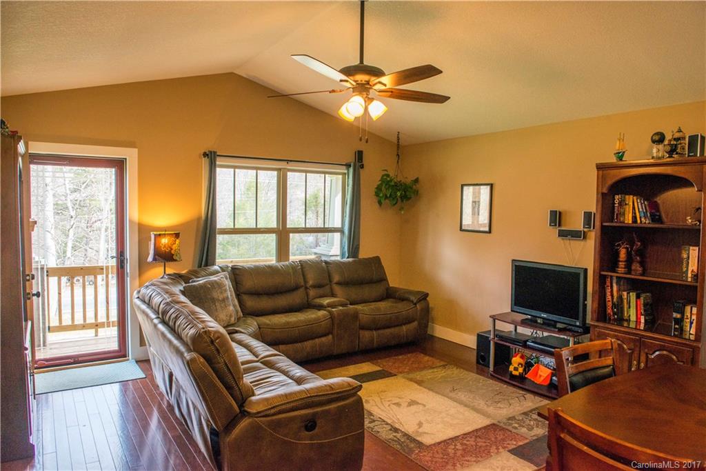 989 Bee Tree Road, Unit 2 Swannanoa, NC 28778 - Photo 2 of 21 Gallery Image 2