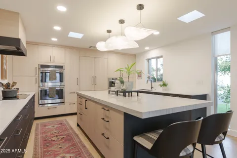 $1,249,000 | 8749 East Vía De Dorado, Scottsdale, AZ 85258