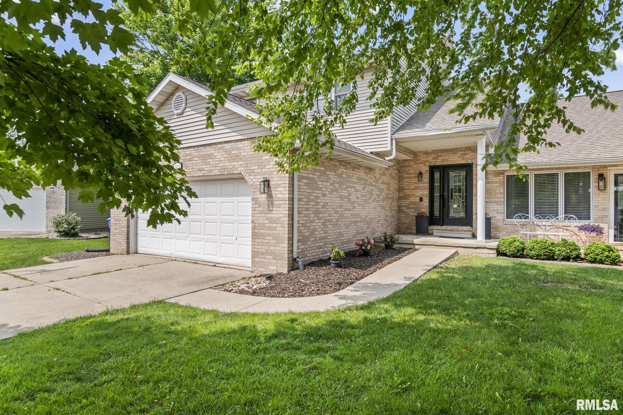 2823 Dryden Drive Springfield, IL 62711 - Photo 1 of 45 Gallery Image 1