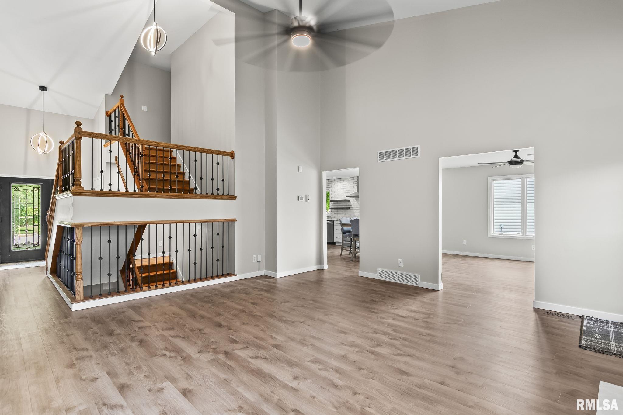 2823 Dryden Drive Springfield, IL 62711 - Photo 8 of 45 Gallery Image 8