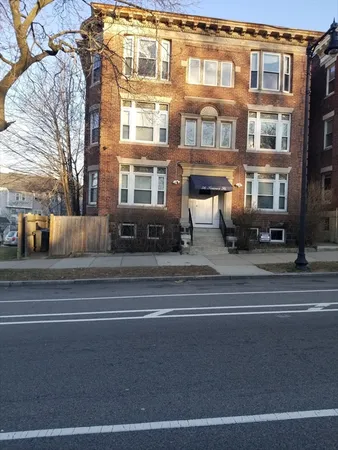 $3,200 | 56 Seaver Street, Unit 2, Boston, MA 02121
