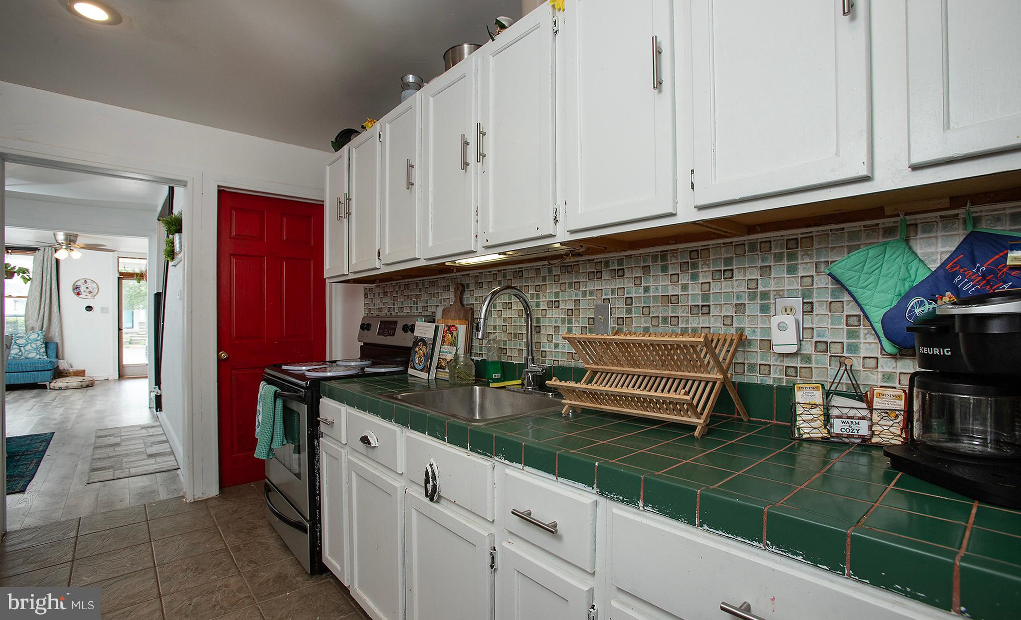 407 Herman Avenue Lemoyne, PA 17043 - Photo 14 of 41