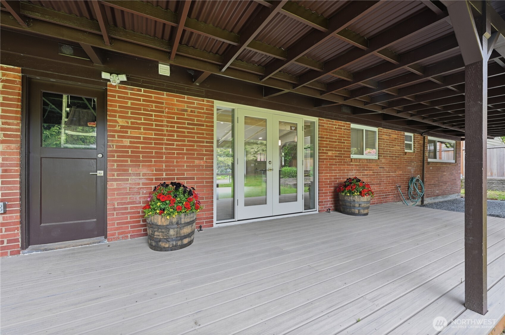 627 Southwest Normandy Road Normandy Park, WA 98166 - Photo 12 of 23
