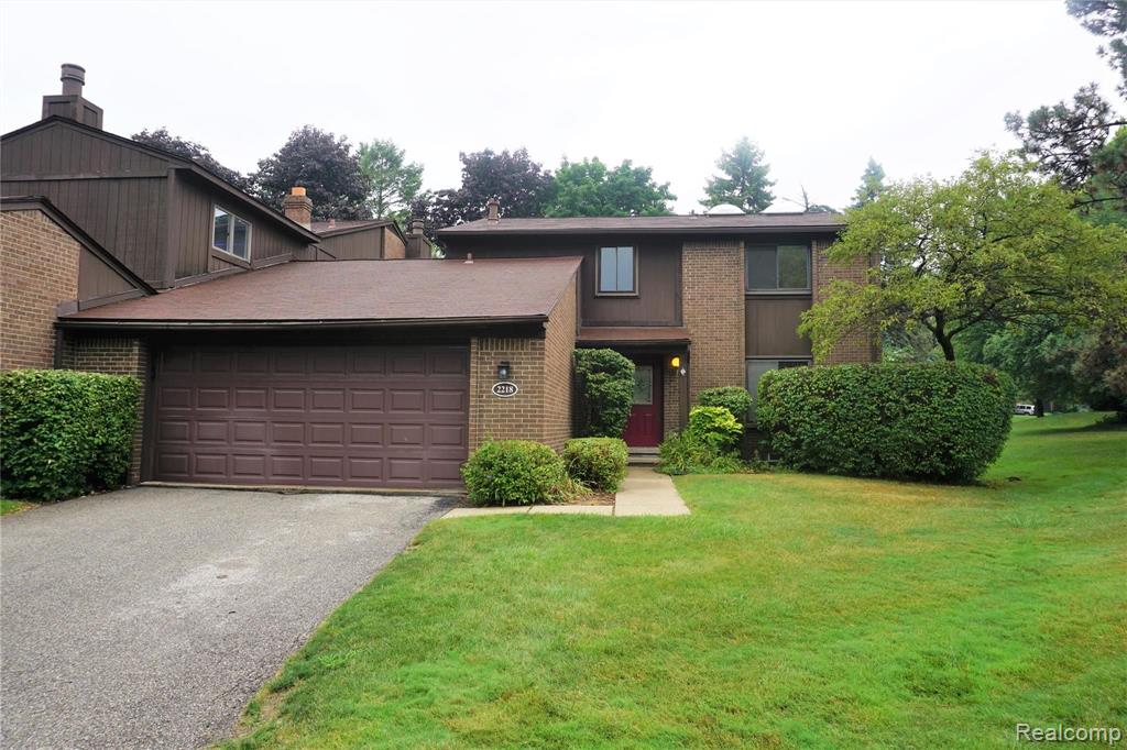 2218 Rhine Road West Bloomfield, MI 48323 - Photo 3 of 39