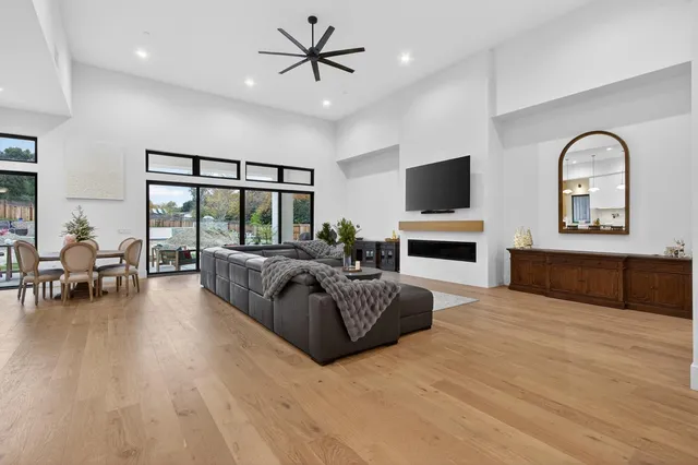 $2,300,000 | 3606 Annabelle Avenue, Granite Bay, CA 95661