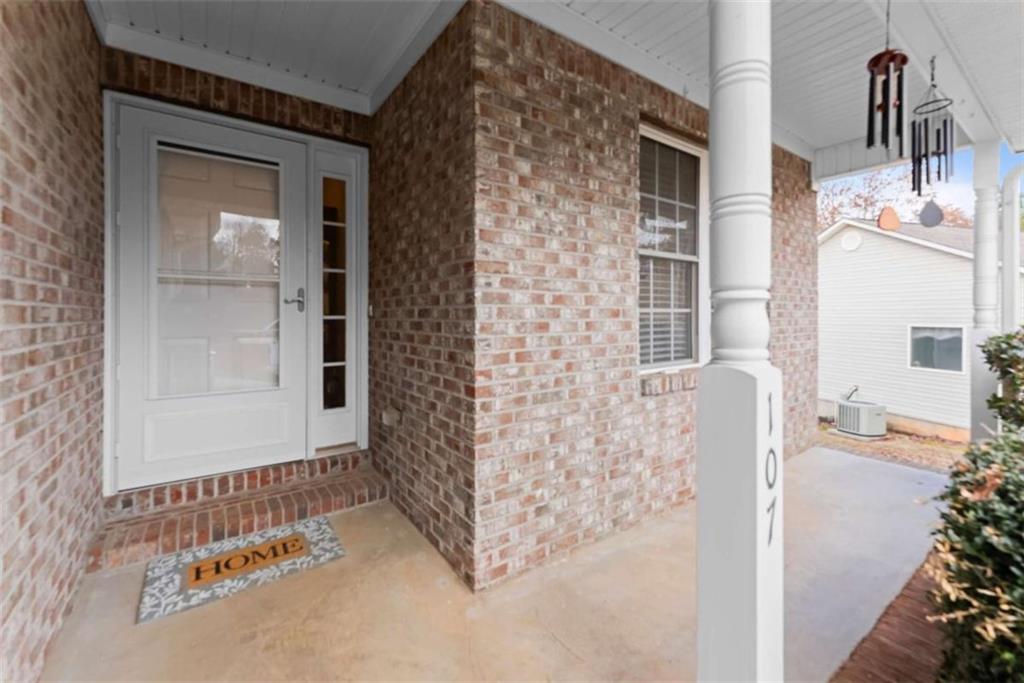 107 Brasstown Lane Demorest, GA 30535 - Photo 2 of 21