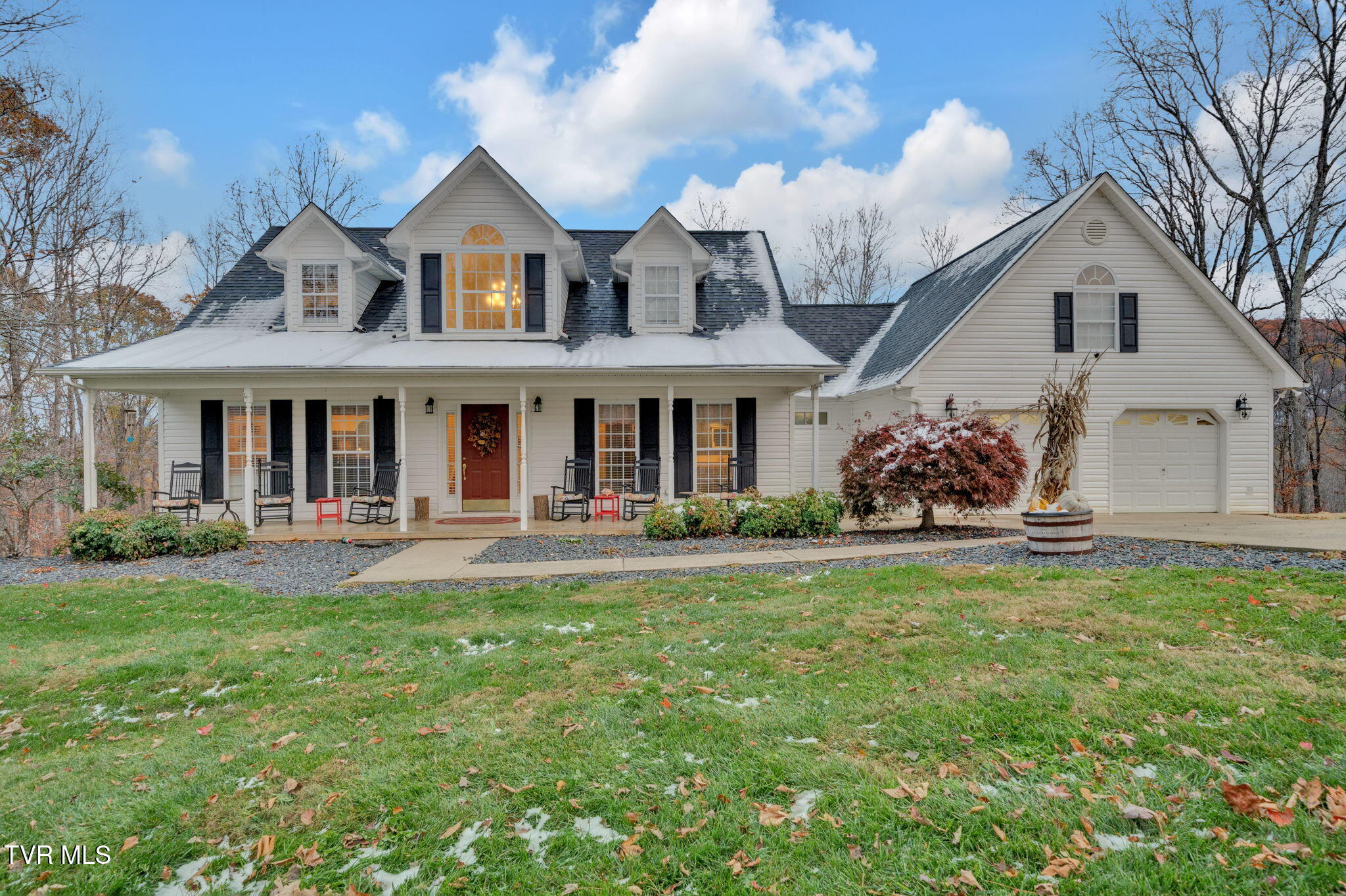 324 Golf Course Road Unicoi, TN 37692 - Photo 1 of 40 1-web-or-mls-DSC00111