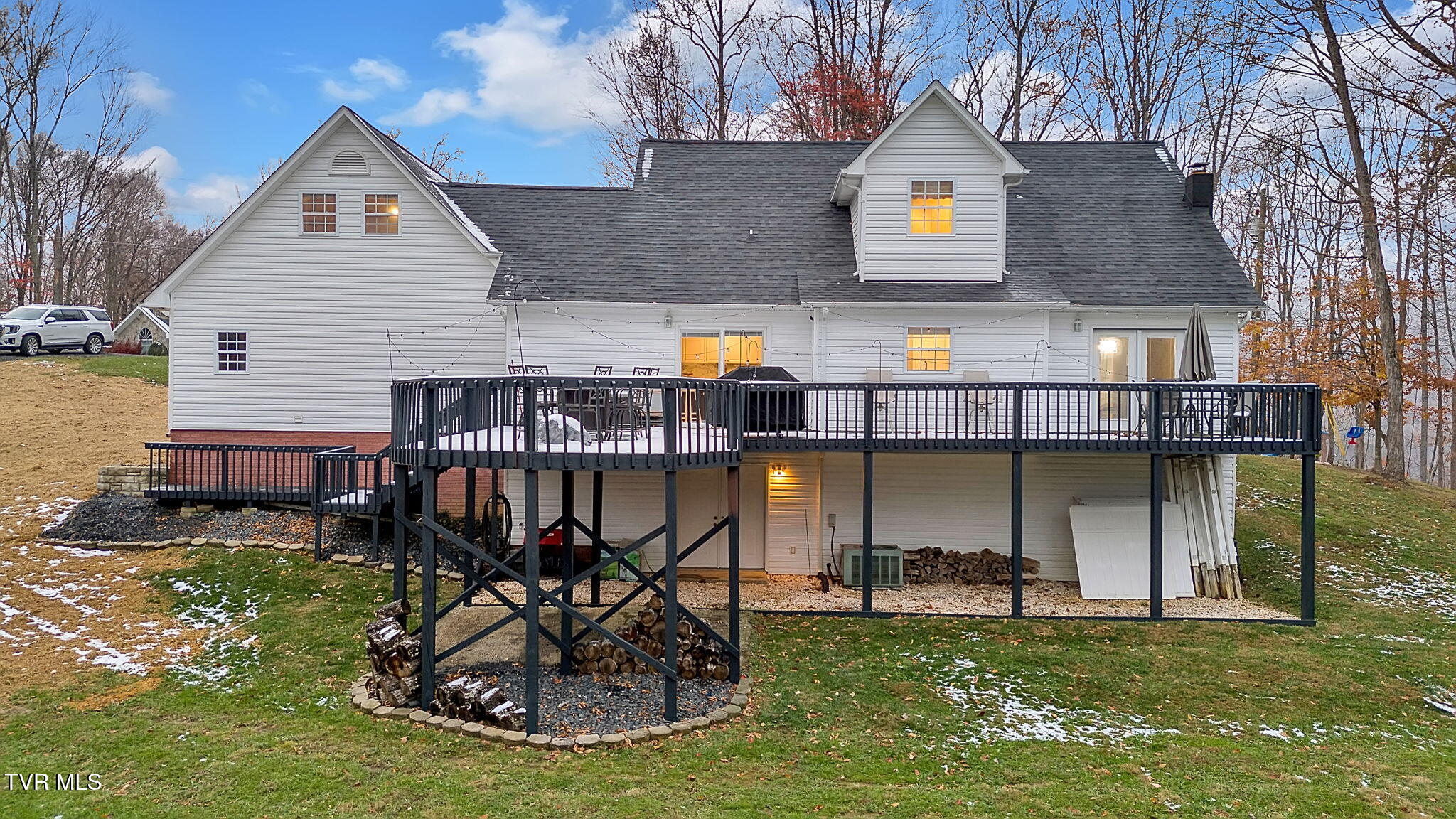 324 Golf Course Road Unicoi, TN 37692 - Photo 4 of 40 3-web-or-mls-DJI_20241122172255_0313_D