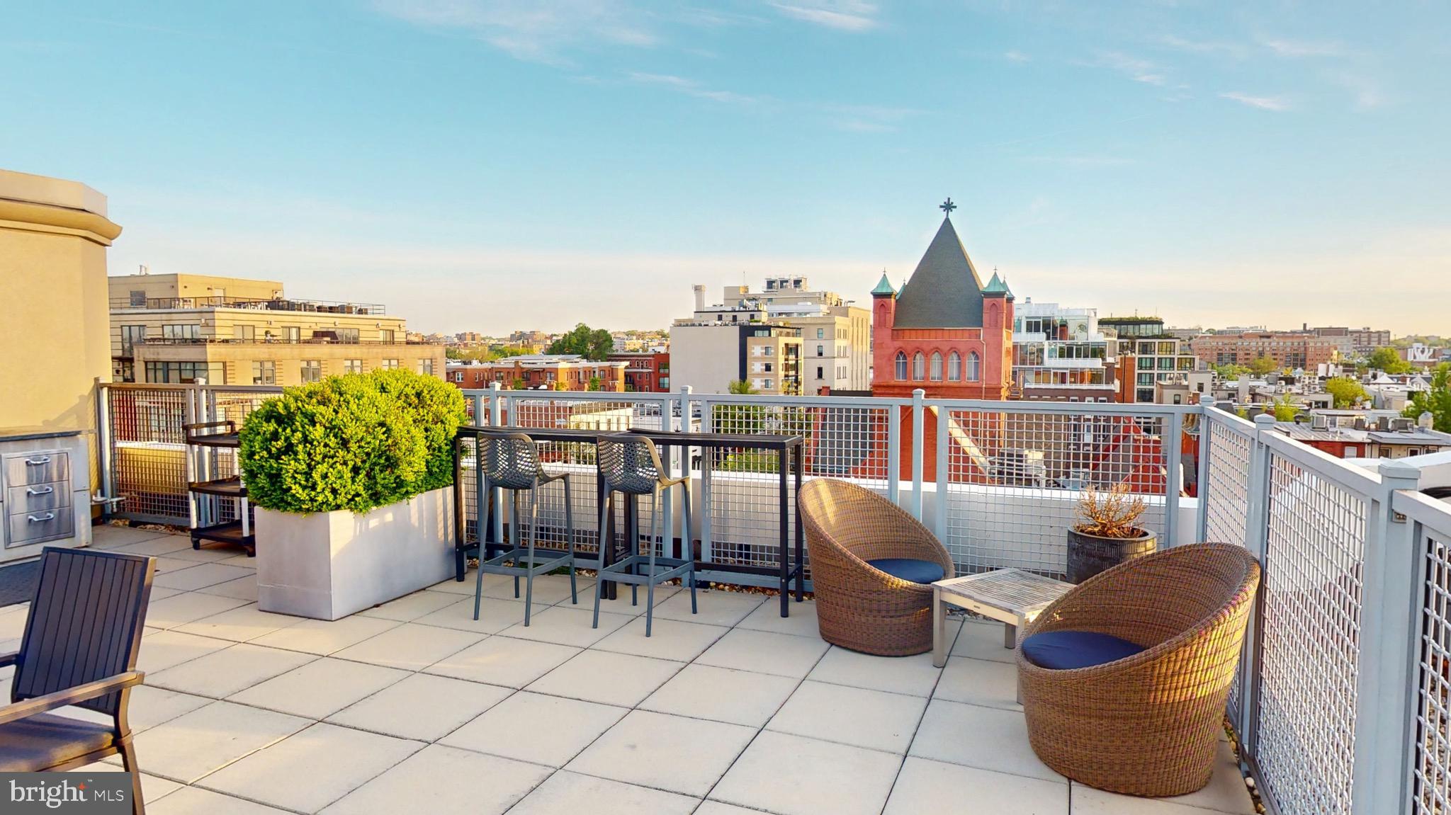 1529 14th Street Northwest, Unit 203 Washington, DC 20005 - Photo 33 of 38