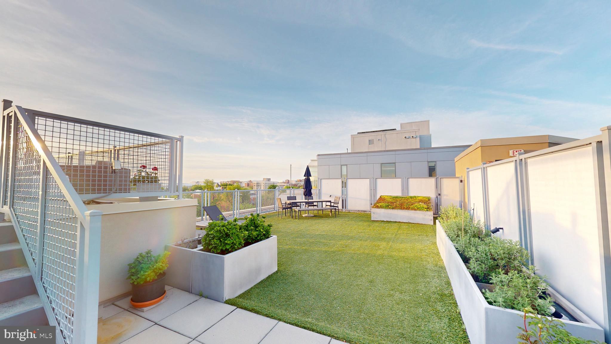 1529 14th Street Northwest, Unit 203 Washington, DC 20005 - Photo 34 of 38