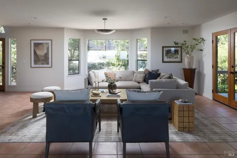 $1,999,000 | 3977 Docs Ranch Road, Occidental, CA 95465