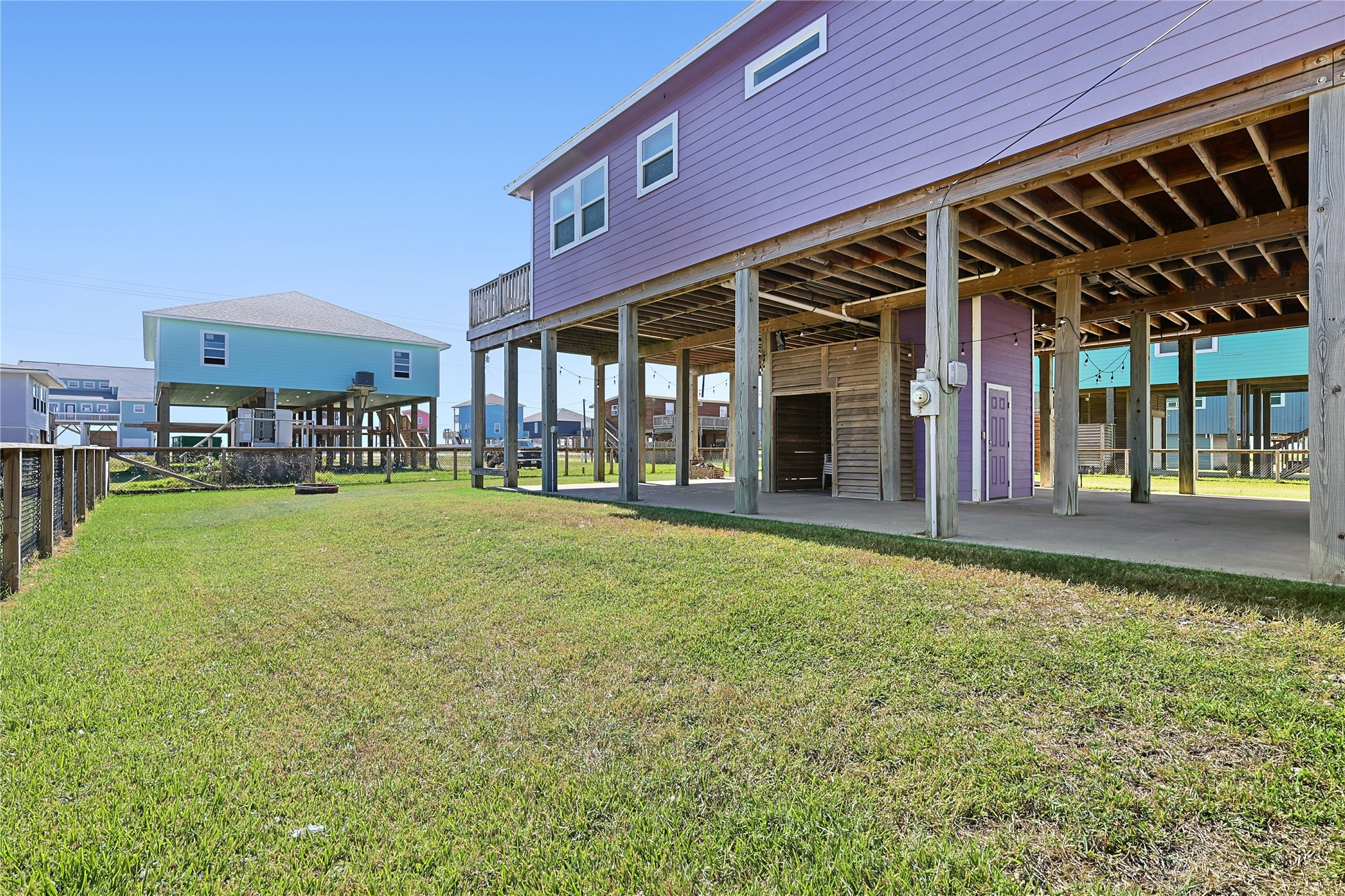 4414 Palm Street Freeport, TX 77541 - Photo 27 of 35 front view of a building with a yard