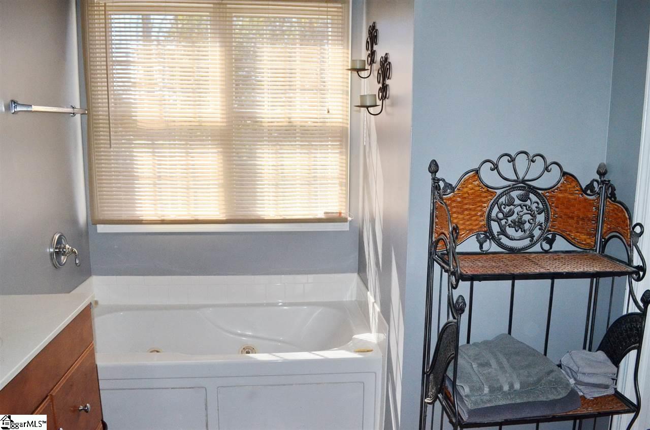 5 Augustine Court Fountain Inn, SC 29644 - Photo 28 of 34 Gallery Image 28